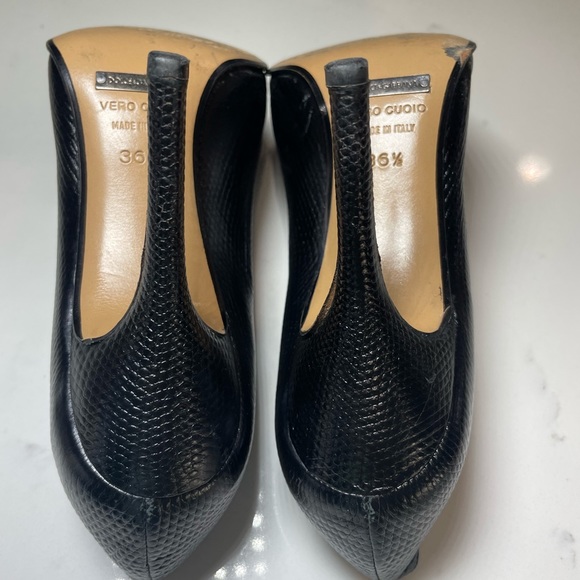 HP 🎉 Dolce & Gabbana Leather Heels - Picture 5 of 8